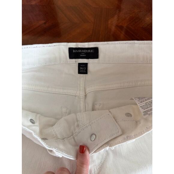 Banana Republic White Skinny Jeans Size 26/2 Women’s Premium Denim - Picture 2 of 9